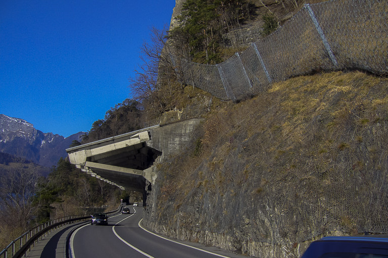 N4 Axenstrasse bei Kavernenprojekt