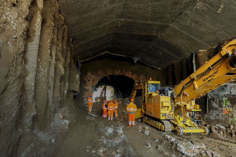 Coldrerio: Abbruch alter Tunnel